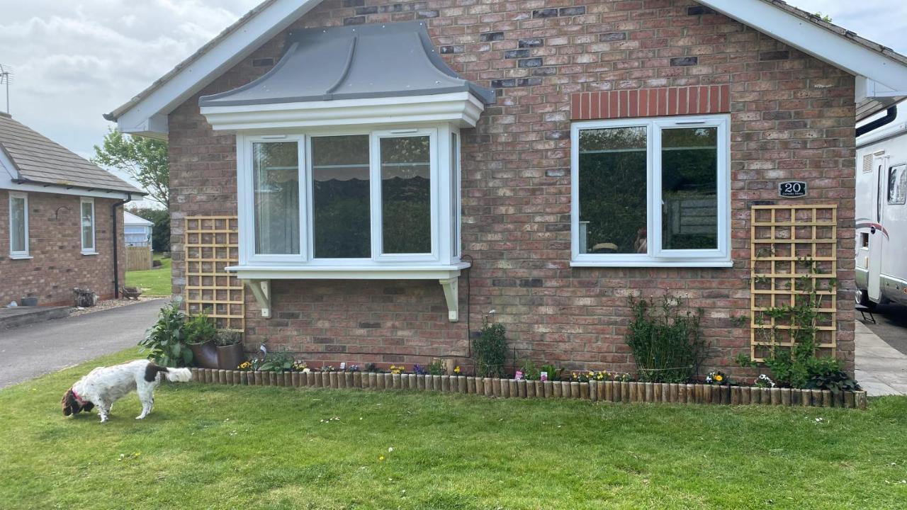 Luxury Dog Friendly Cottage Sleeps 4 Bridlington Exterior photo